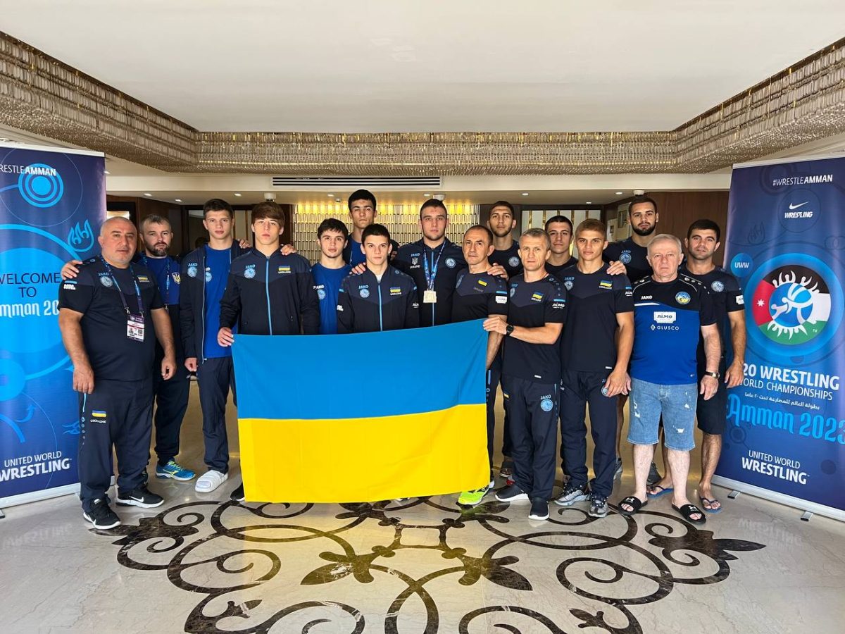 Вихованці ФСК “Хімік” повернулись додому з Чемпіонату світу зі спортивної боротьби 