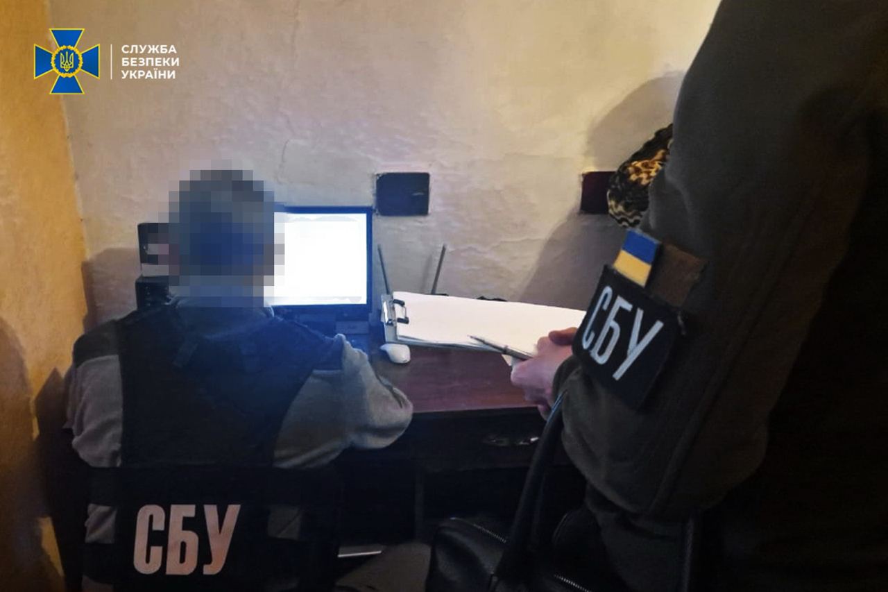 СБУ затримала коригувальницю, яка наводила російські ракети на «зерновий коридор»