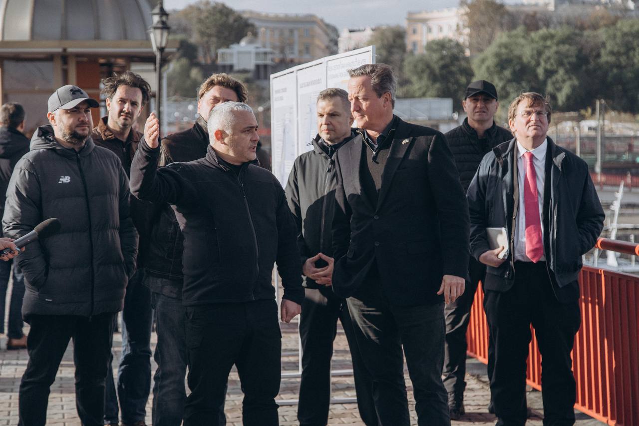 Голова МЗС Великої Британії знайомився з наслідками російського тероризму в Одесі