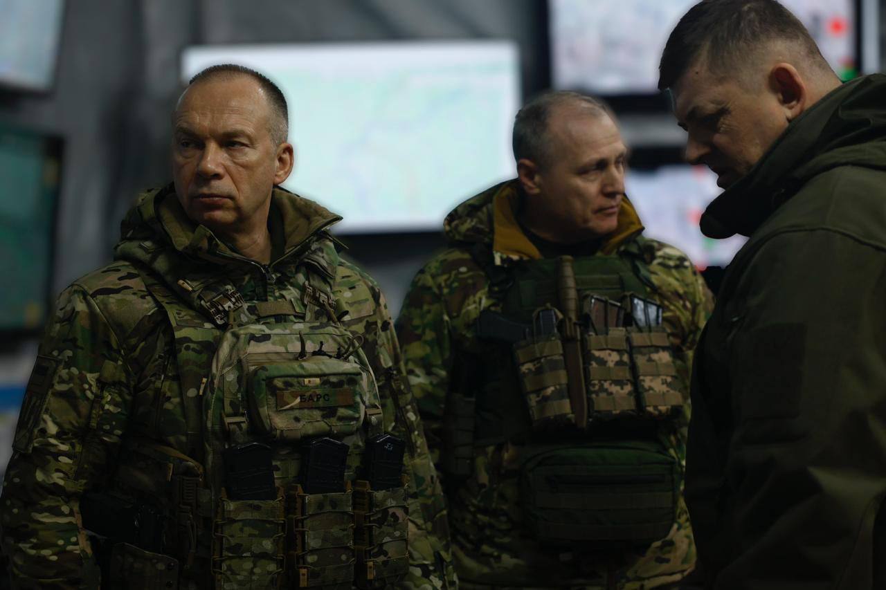 “Один генерал радянського гарту змінив іншого генерала радянського гарту”, – думка про відставку Залужного
