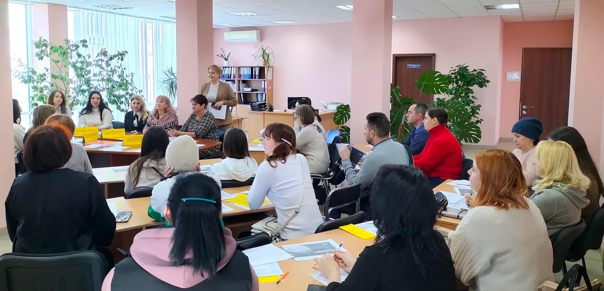 Активні програми зайнятості: у южненському центрі зайнятості відбувся інформаційний захід