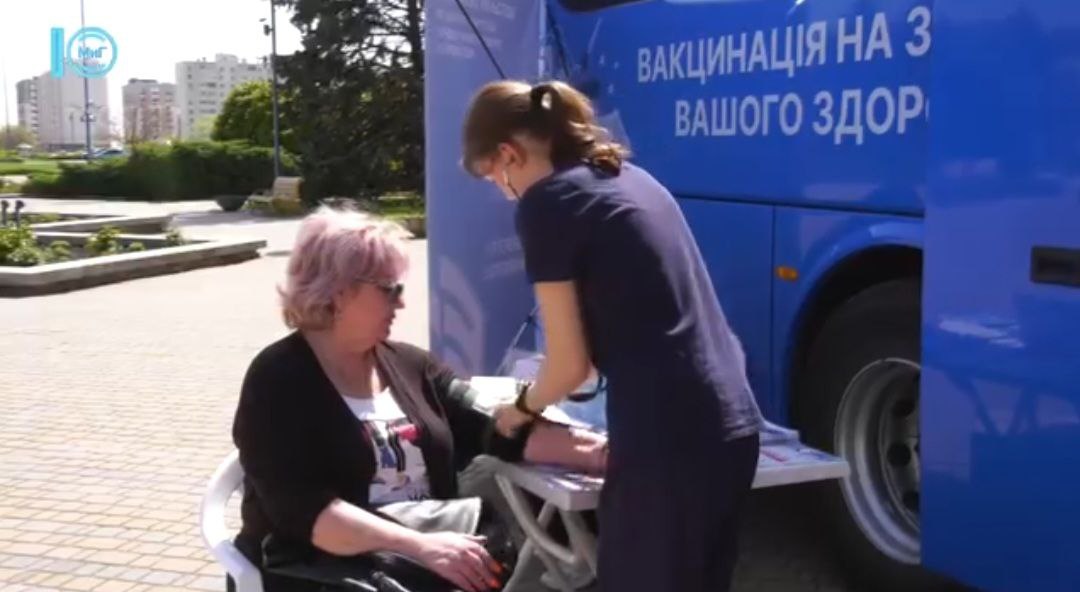 В Южному всі охочі могли безоплатно пройти вакцинацію в центрі міста