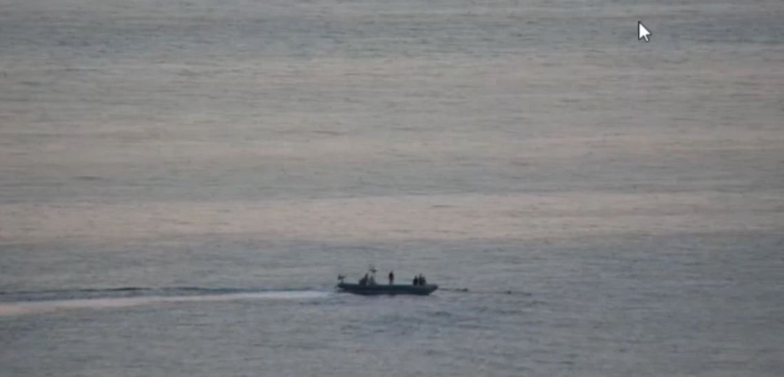 В Одесі військові моряки врятували п’ятьох людей, яких віднесло в море