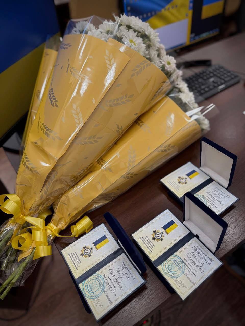 Пам’ять, що живе: у Південному вручили нагороди родинам загиблих героїв