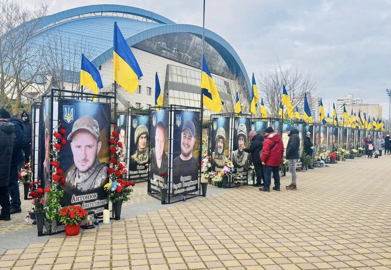 На Еспланаді пам’яті в Південному відкрили нові світлини