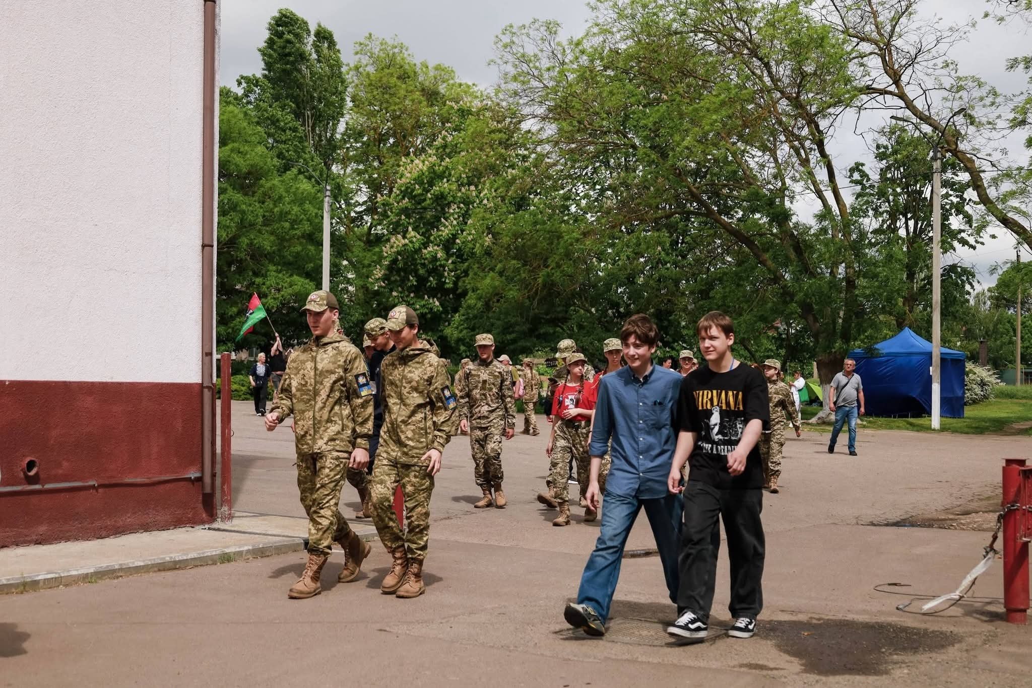 Ліцеїсти з Південного посіли 2 місце в районному етапі змагань військово-патріотичної гри “Сокіл” (“Джура”)