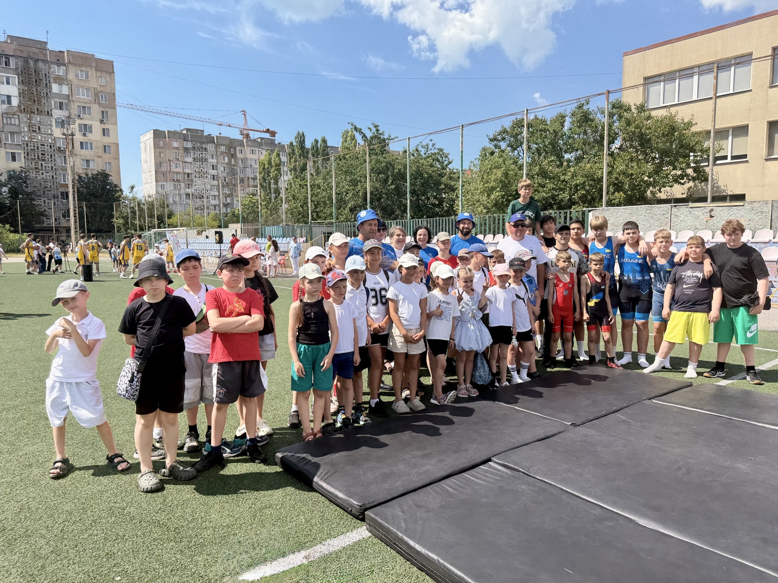 Сила, що єднає: у Південному яскраво та масштабно відзначили Олімпійський день
