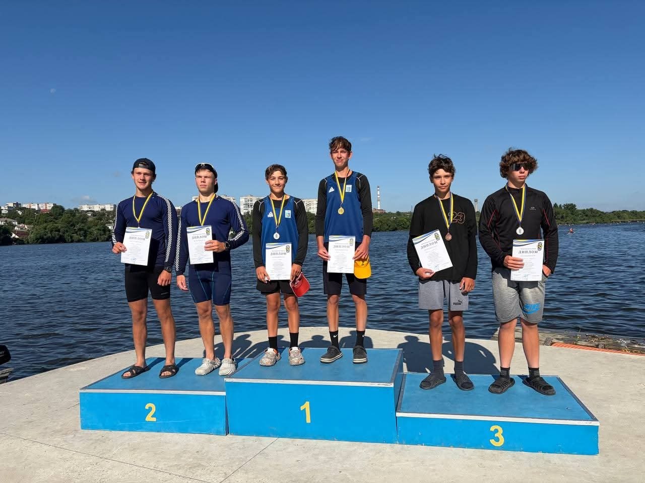 Веслувальники ФСК “Хімік” стали призерами командного Чемпіонату України